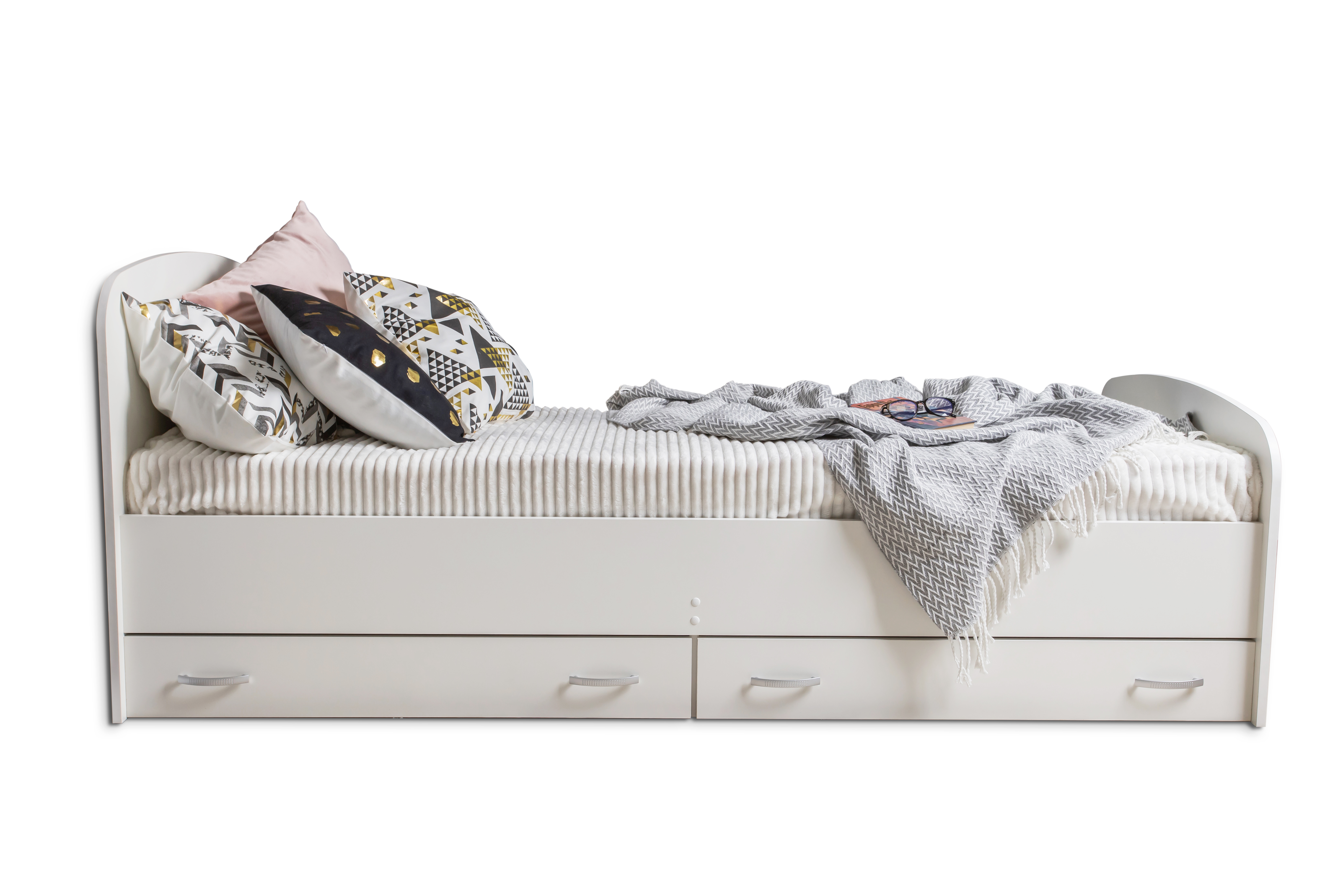Кровать с выдвижными ящиками: практичность и удобство!