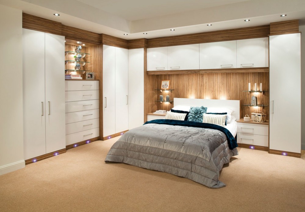 Дизайн спальни со встроенным шкафом и кроватью (78 фото)